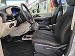 Used 2021 CHRYSLER VOYAGER L FWD in JACKSONVILLE, FLORIDA (Photo 7)
