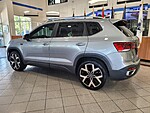 Used 2022 VOLKSWAGEN TAOS SEL 4MOTION in JACKSONVILLE, FLORIDA (Photo 6)