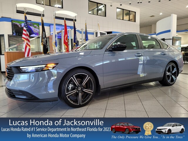 Used 2023 Honda Accord Hybrid Sport with VIN 1HGCY2F5XPA065402 for sale in Northfield, Minnesota