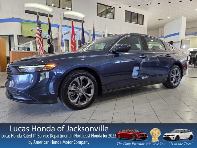 Used 2024 Honda Accord EX with VIN 1HGCY1F39RA082865 for sale in Kansas City