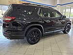 Used 2025 Honda Pilot BLACK EDITION AWD in JACKSONVILLE, FLORIDA (Photo 6)