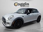 Used 2021 MINI HARDTOP 4 DOOR COOPER in JACKSONVILLE, FLORIDA (Photo 1)