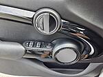 Used 2021 MINI HARDTOP 4 DOOR COOPER in JACKSONVILLE, FLORIDA (Photo 32)