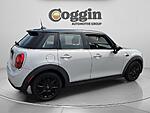 Used 2021 MINI HARDTOP 4 DOOR COOPER in JACKSONVILLE, FLORIDA (Photo 5)