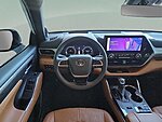 Used 2024 TOYOTA HIGHLANDER PLATINUM in JACKSONVILLE, FLORIDA (Photo 14)