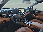 Used 2024 TOYOTA HIGHLANDER PLATINUM in JACKSONVILLE, FLORIDA (Photo 30)
