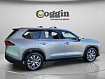 Used 2024 TOYOTA GRAND HIGHLANDER LIMITED in JACKSONVILLE, FLORIDA (Photo 4)