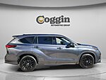 Used 2023 TOYOTA HIGHLANDER XSE in JACKSONVILLE, FLORIDA (Photo 4)