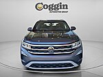Used 2021 Volkswagen Atlas Cross Sport 3.6L V6 SE W/TECHNOLOGY in JACKSONVILLE, FLORIDA (Photo 5)