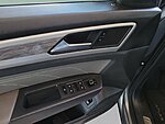 Used 2021 Volkswagen Atlas Cross Sport 3.6L V6 SE W/TECHNOLOGY in JACKSONVILLE, FLORIDA (Photo 7)