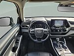 Used 2021 TOYOTA HIGHLANDER XLE in JACKSONVILLE, FLORIDA (Photo 12)