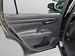 Used 2021 TOYOTA HIGHLANDER XLE in JACKSONVILLE, FLORIDA (Photo 6)
