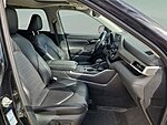 Used 2021 TOYOTA HIGHLANDER XLE in JACKSONVILLE, FLORIDA (Photo 7)