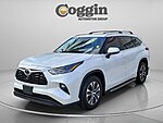 Used 2023 TOYOTA HIGHLANDER XLE in JACKSONVILLE, FLORIDA (Photo 1)