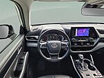 Used 2023 TOYOTA HIGHLANDER XLE in JACKSONVILLE, FLORIDA (Photo 20)