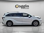 Used 2025 TOYOTA SIENNA XLE in JACKSONVILLE, FLORIDA (Photo 4)