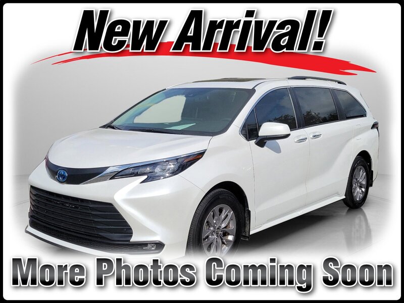 Used 2025 TOYOTA SIENNA XLE in JACKSONVILLE, FLORIDA