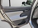 Used 2023 TOYOTA HIGHLANDER XLE in JACKSONVILLE, FLORIDA (Photo 10)