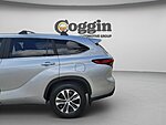 Used 2023 TOYOTA HIGHLANDER XLE in JACKSONVILLE, FLORIDA (Photo 29)