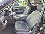 Used 2025 TOYOTA GRAND HIGHLANDER PLATINUM in JACKSONVILLE, FLORIDA (Photo 13)