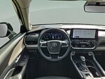 Used 2024 TOYOTA GRAND HIGHLANDER LIMITED in JACKSONVILLE, FLORIDA (Photo 13)