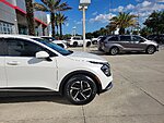 Used 2024 KIA SPORTAGE HYBRID LX in JACKSONVILLE, FLORIDA (Photo 8)