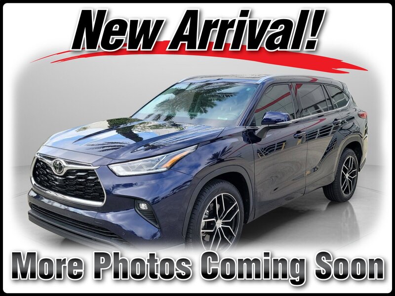 Used 2022 TOYOTA HIGHLANDER LIMITED in JACKSONVILLE, FLORIDA