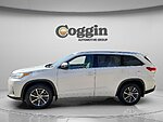 Used 2018 TOYOTA HIGHLANDER XLE in JACKSONVILLE, FLORIDA (Photo 2)