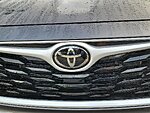 Used 2023 TOYOTA HIGHLANDER LE in JACKSONVILLE, FLORIDA (Photo 10)