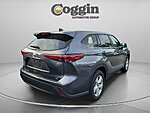 Used 2023 TOYOTA HIGHLANDER LE in JACKSONVILLE, FLORIDA (Photo 4)