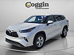 Used 2023 TOYOTA HIGHLANDER LE in JACKSONVILLE, FLORIDA (Photo 1)