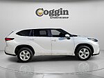 Used 2023 TOYOTA HIGHLANDER LE in JACKSONVILLE, FLORIDA (Photo 4)
