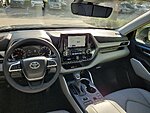 Used 2025 TOYOTA HIGHLANDER XLE in JACKSONVILLE, FLORIDA (Photo 24)