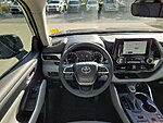 Used 2025 TOYOTA HIGHLANDER XLE in JACKSONVILLE, FLORIDA (Photo 25)