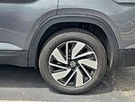 Used 2025 Volkswagen Atlas 2.0T SE W/TECHNOLOGY in JACKSONVILLE, FLORIDA (Photo 6)