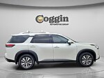Used 2023 NISSAN PATHFINDER SL in JACKSONVILLE, FLORIDA (Photo 4)