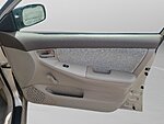 Used 2005 TOYOTA COROLLA CE in JACKSONVILLE, FLORIDA (Photo 8)