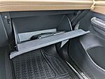 Used 2024 Volkswagen Atlas Cross Sport 2.0T SE W/TECHNOLOGY in JACKSONVILLE, FLORIDA (Photo 24)