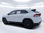 Used 2024 Volkswagen Atlas Cross Sport 2.0T SE W/TECHNOLOGY in JACKSONVILLE, FLORIDA (Photo 5)