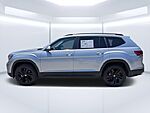 Used 2023 Volkswagen Atlas 3.6L V6 SE W/TECHNOLOGY in JACKSONVILLE, FLORIDA (Photo 2)