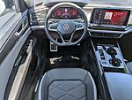 Used 2024 Volkswagen Atlas 2.0T PEAK EDITION SE W/TECHNOLOGY in JACKSONVILLE, FLORIDA (Photo 20)