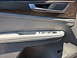 Used 2025 Volkswagen Atlas 2.0T SE W/TECHNOLOGY in JACKSONVILLE, FLORIDA (Photo 28)