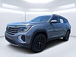 Used 2025 Volkswagen Atlas 2.0T SE W/TECHNOLOGY in JACKSONVILLE, FLORIDA (Photo 7)