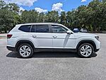 Used 2023 Volkswagen Atlas 3.6L V6 SE W/TECHNOLOGY in JACKSONVILLE, FLORIDA (Photo 2)