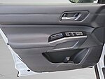New 2026 NISSAN PATHFINDER SL in JACKSONVILLE, FLORIDA (Photo 30)