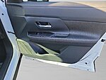 New 2026 NISSAN KICKS SV in JACKSONVILLE, FLORIDA (Photo 14)