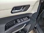 New 2026 NISSAN PATHFINDER SL in JACKSONVILLE, FLORIDA (Photo 16)