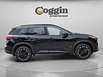 New 2026 NISSAN ROGUE DARK ARMOR in JACKSONVILLE, FLORIDA (Photo 6)