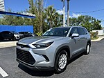 Used 2024 TOYOTA GRAND HIGHLANDER XLE in ATLANTIC BEACH, FLORIDA (Photo 2)