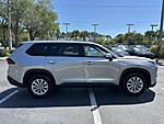 Used 2024 TOYOTA GRAND HIGHLANDER XLE in ATLANTIC BEACH, FLORIDA (Photo 8)